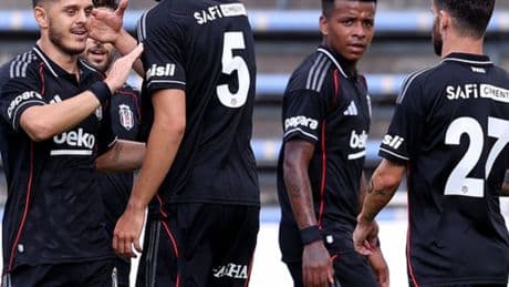 Beşiktaş, Shakhtar'ı konuk ediyor