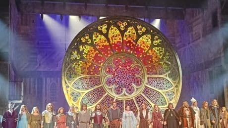 'Los pilares de la Tierra', la ópera del pueblo en Aste Nagusia