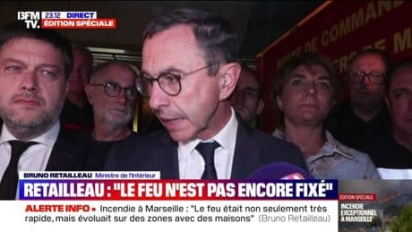 Incendie à Marseille: "110 personnes ont été légèrement blessées", déclare Bruno Retailleau