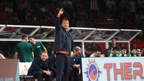 Ergin Ataman'dan Olympiakos taraftarına sert tepki