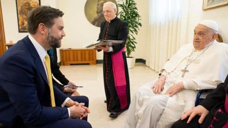 El papa Francisco recibe a Vance y luego clama: “Cuánto desprecio hacia los migrantes”
