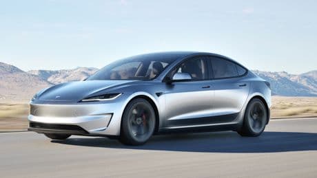 Las ventas de coches eléctricos superan las 10.000 unidades por primera vez en un mes
