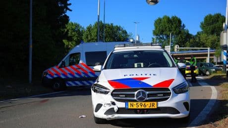 Fietser (57) overleden bij aanrijding Rotterdam, automobilist (20) opgepakt