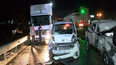 Arnavutköy'de zincirleme kaza: 6 yaralı