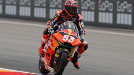 Öncü gana a Moreira la carrera más igualada en la historia de Moto2