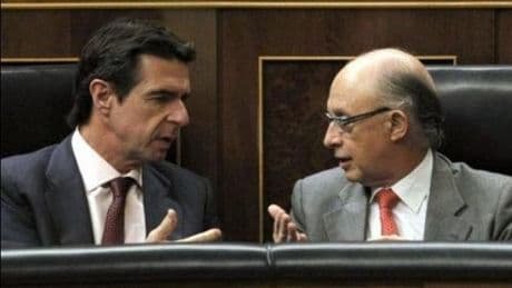 Cristóbal Montoro avaló una modificación del Régimen Económico y Fiscal canario para preservar los intereses de las gasistas