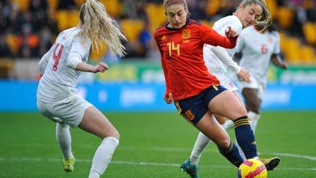 Alexia Putellas: &quot;Son momentos únicos que hay que vivir, tenemos muchas ganas&quot;