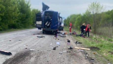 Ukraine-Krieg: Russisches Militär beschießt Bus offenbar nahe Sumy – mindestens neun Tote