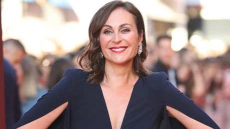 Ana Milán (51 años): "Mi abuela me enseñó que el mejor tono de pintalabios es el color que aparece al apretar tu dedo"