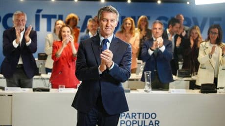 Feijóo convoca en julio congreso nacional del PP con reformas en su cúpula directiva ante un posible adelanto electoral