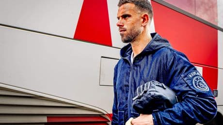 Jordan Henderson (35) kondigt vertrek aan bij Ajax