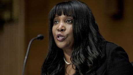 ¿Quién es Lisa Cook, la gobernadora de la Reserva Federal de EEUU cesada por Trump?