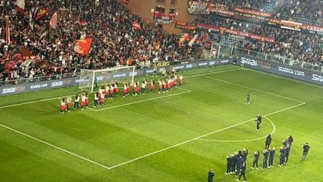 Genoa Women, il saluto sotto la Gradinata Nord
