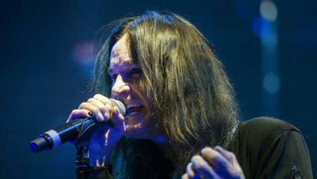 Ozzy Osbourne «morto per eutanasia»: la nuova ipotesi del decesso nella sua ultima biografia