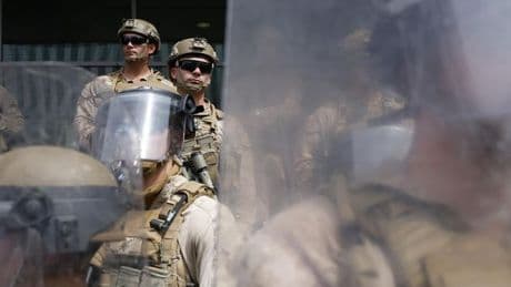 Un juez federal declara ilegal el despliegue militar de Trump en Los Ángeles