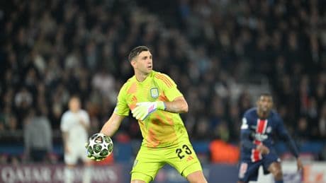 Emiliano Martinez, Manchester United yolunda