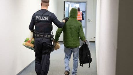 Irreguläre Migration: Sichere Herkunftsländer per Rechtsverordnung - Grüne empört