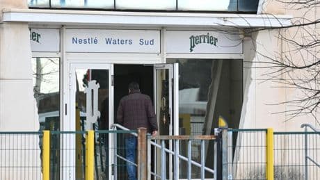 Source d'eau minérale Perrier: Nestlé mis en demeure en France