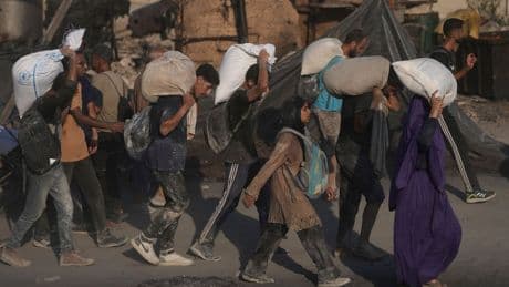Nahost: Israels Luftwaffe wirft Hilfsgüter über Gazastreifen ab