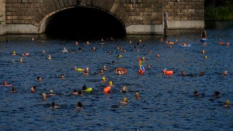 Berlin banned river swimming a century ago. Locals are bringing it back
