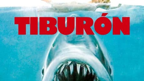 'Tiburón': medio siglo bañándonos con miedo
