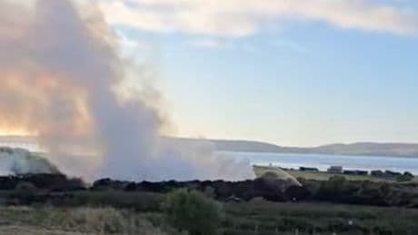 Huge Dundee recycling plant fire leaves areas across city 'stinking of smoke'
