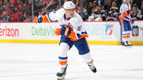 What Anders Lee thinks about Lou Lamoriello’s exit, Islanders’ stunning lottery win