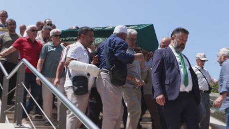 Çocuklara yönelik tiyatro çalışmalarıyla tanınan Hüseyin Goncagül son yolculuğuna uğurlandı