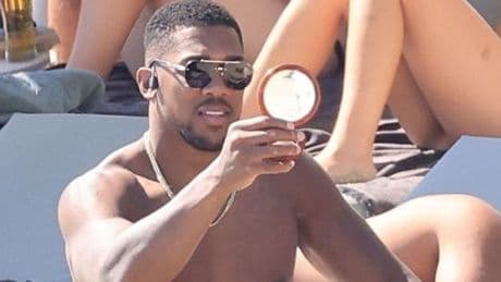 Anthony Joshua and Tyson Fury enjoying very different summers ahead of comebacks