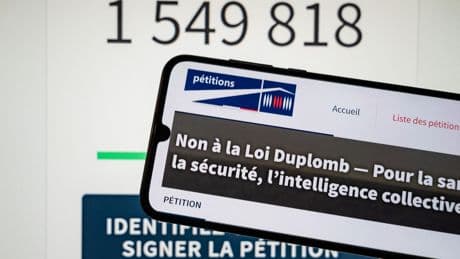 Loi Duplomb : qu’est-ce que le rapport Brundtland, pris comme référence par la pétition ?