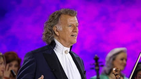 André Rieu staat stil bij 150e optreden op Vrijthof in Maastricht