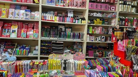 Kırtasiye ve eğitim masrafları aile bütçesini zorluyor: “6 bin liraya yakın bir masraf çıkıyor”