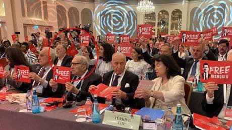 Sosyalist Enternasyonal'de 'döviz' krizi... Tülay Hatimoğulları'ndan ilk açıklama: 'Free İmamoğlu' dövizini neden kaldırmadı?