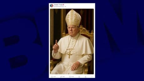 États-Unis: Donald Trump publie un portrait de lui habillé en pape à quatre jours du conclave