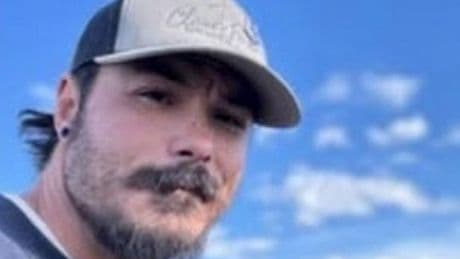 Travis Decker: Ex-soldier suspected of killing his daughters must be dead, say police