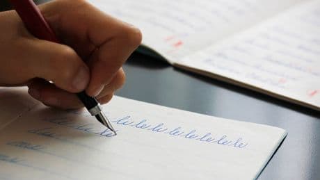 Pennsylvania legislators pass bill mandating kids learn cursive in school