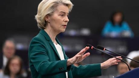 La présidente de la Commission européenne, Ursula von der Leyen, échappe à la censure