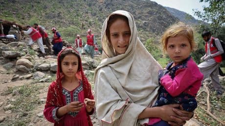 Uykuda yakalayan deprem 2 binden fazla can aldı: Afganistan'da büyük yıkım