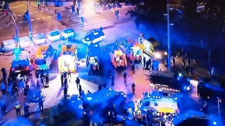 Barcelona’nın şampiyonluğu gölgede kaldı! Aracıyla kalabalığın içine daldı...