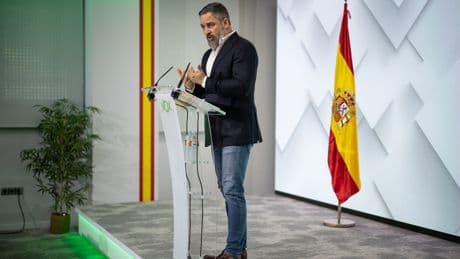 Abascal ataca a los obispos: &quot;No sé si se debe a los ingresos públicos que reciben o a los casos de pederastia&quot;