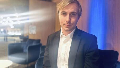 Jack Watling, analista militar del Royal United Services Institute: "Moscú cree aún que Kiev colapsará, por eso no negocia de verdad"