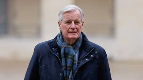 "Je reste prêt à servir mon pays": Michel Barnier ne ferme pas la porte à une candidature à la présidentielle