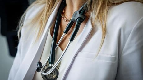 ‘Lazy, like really?’ Family doctors in Quebec say new bill questions their work ethic