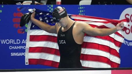 Ledecky supera el desafío de McIntosh y agranda su leyenda en el mejor 800 de la historia