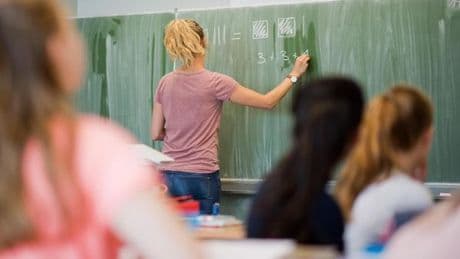 Kommt in Berlin die Arbeitszeiterfassung für Lehrkräfte?