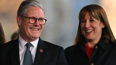 Rachel Reeves is so out of her depth she's turned the UK into 1 giant closing down sale