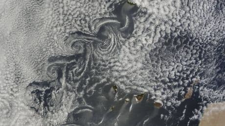 En 2015, la NASA registró estos extraños vórtices sobre Canarias: fueron el resultado de un fenómeno muy inusual