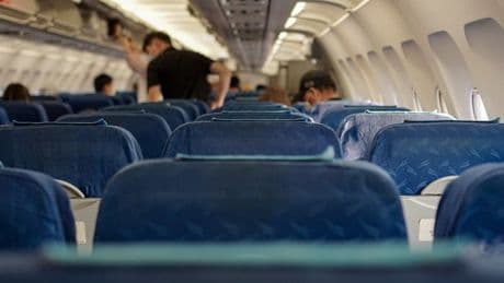 Un vol New-York Milan contraint de faire demi-tour à cause d'un passager mécontent de ne pas avoir reçu son plateau-repas