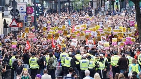 El Gobierno británico publicará las nacionalidades de los delincuentes extranjeros