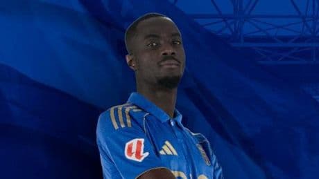Eric Bailly, nuevo jugador del Real Oviedo